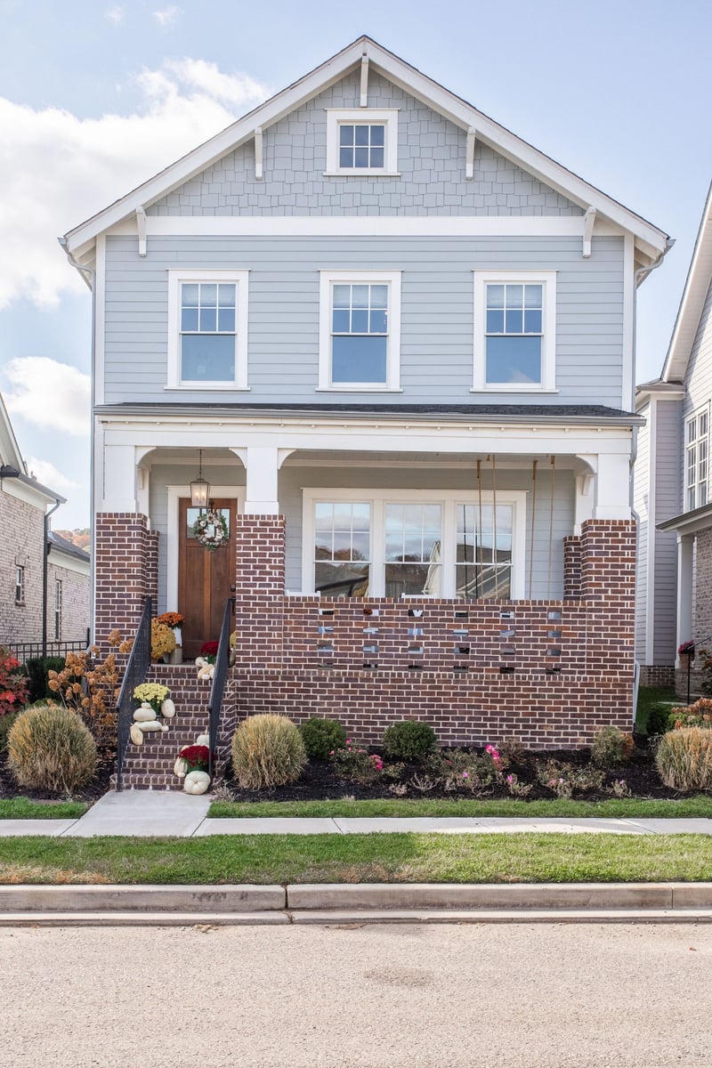 909 Dauphine St, Nashville, TN 37221