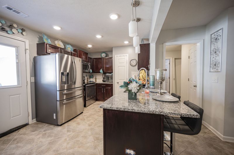 5042 Tabitha St, Murfreesboro, TN 37129