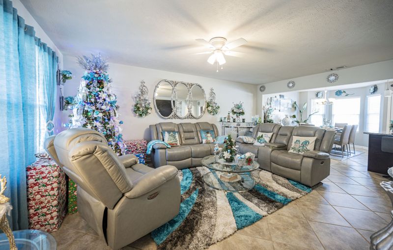 5042 Tabitha St, Murfreesboro, TN 37129