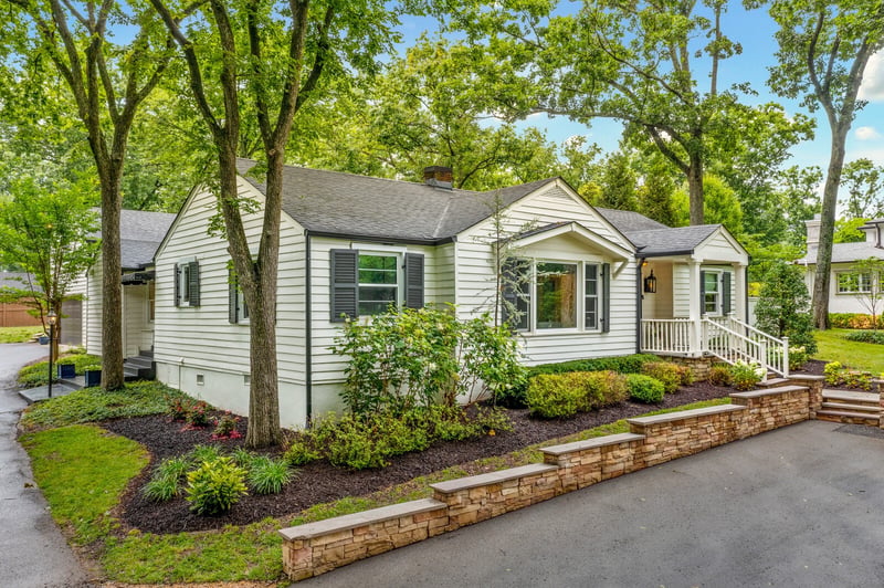 617 Royal Oaks Pl, Nashville, TN 37205