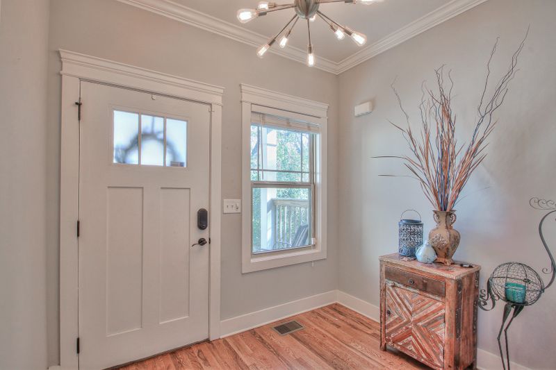 17A Belle Forrest Ave, Nashville, TN 37206