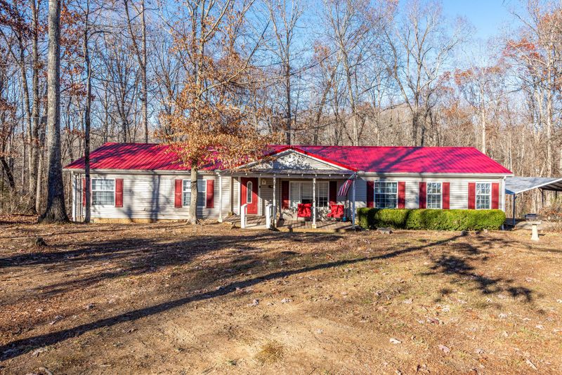 622 Rocky Dr, Dickson, TN 37055