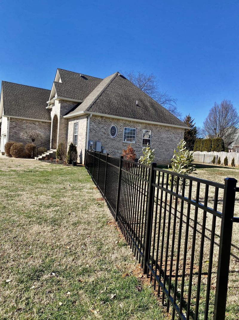447 Paul Norman Dr, Murfreesboro, TN 37127