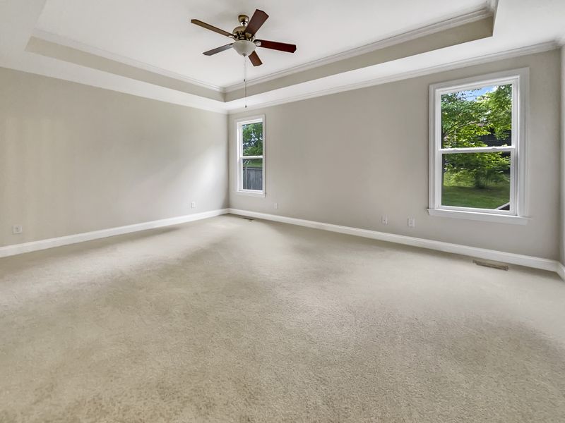 240 Sterling Woods Dr, Mount Juliet, TN 37122