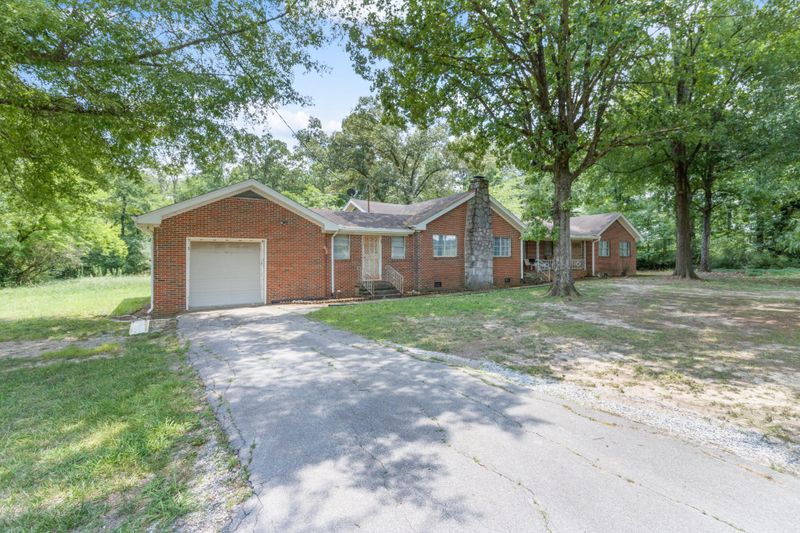 8847 Alabama Hw, Ringgold, GA 30736