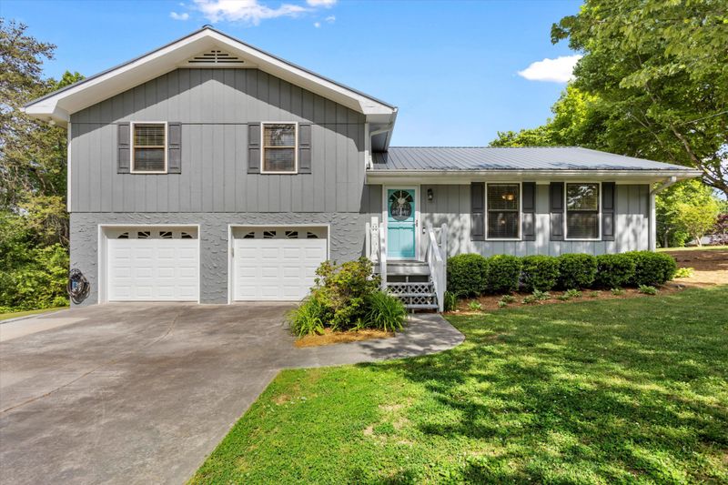 1755 N Boyd Dr, Rocky Face, GA 30740