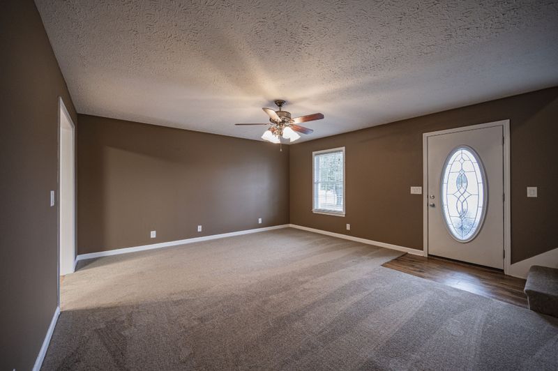 2809 Holsted Dr, Murfreesboro, TN 37128