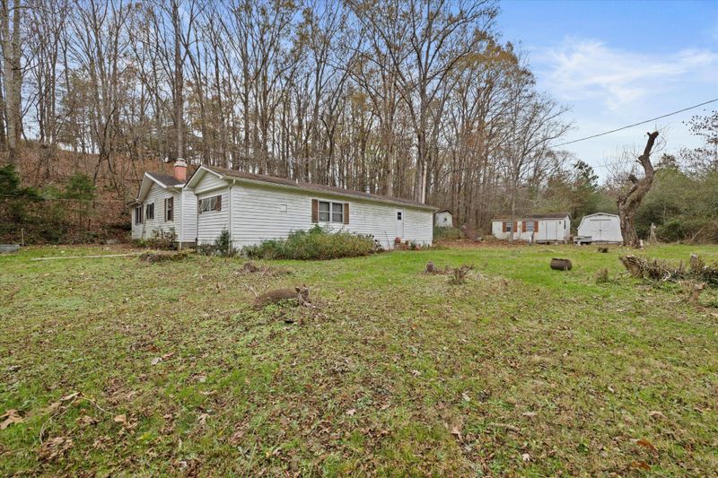 996 Friendship Rd, Chickamauga, GA 30707