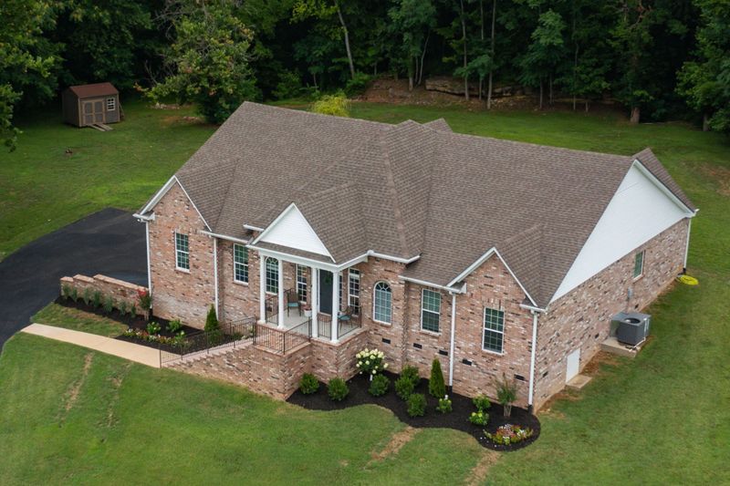 1117 Rip Steele Rd, Columbia, TN 38401