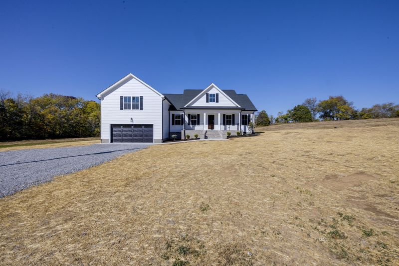 1510 Donoho Ln, Cedar Hill, TN 37032