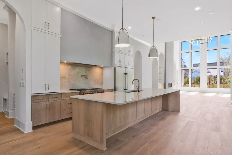 2309B Hobbs Rd, Nashville, TN 37215