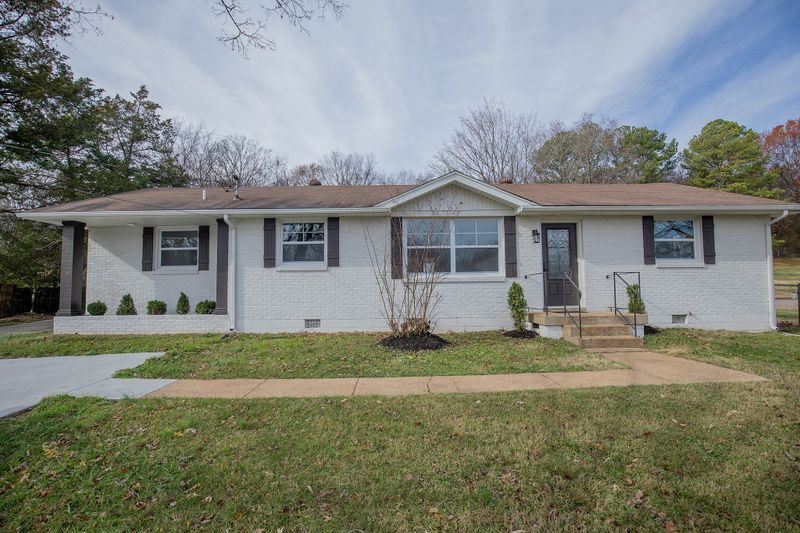 224 Margo Ln #A, Nashville, TN 37211