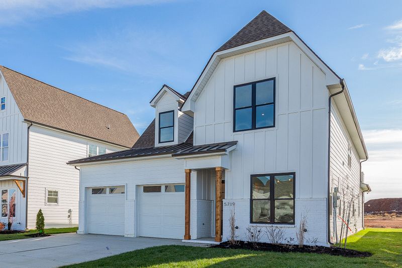 5719 Willoughby Way, Murfreesboro, TN 37129