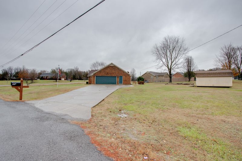 3412 Lakebrook Dr, Murfreesboro, TN 37130