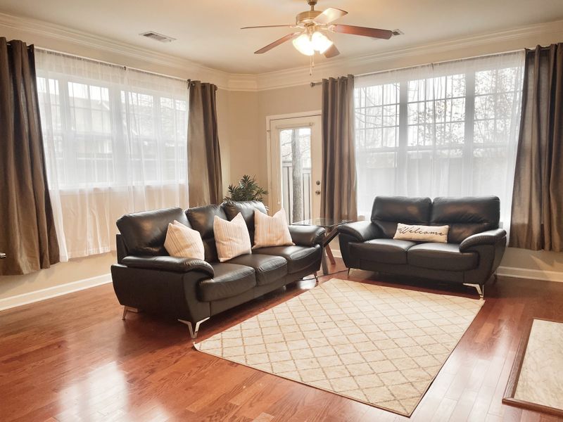 2300 Knowles Ave, Nashville, TN 37204