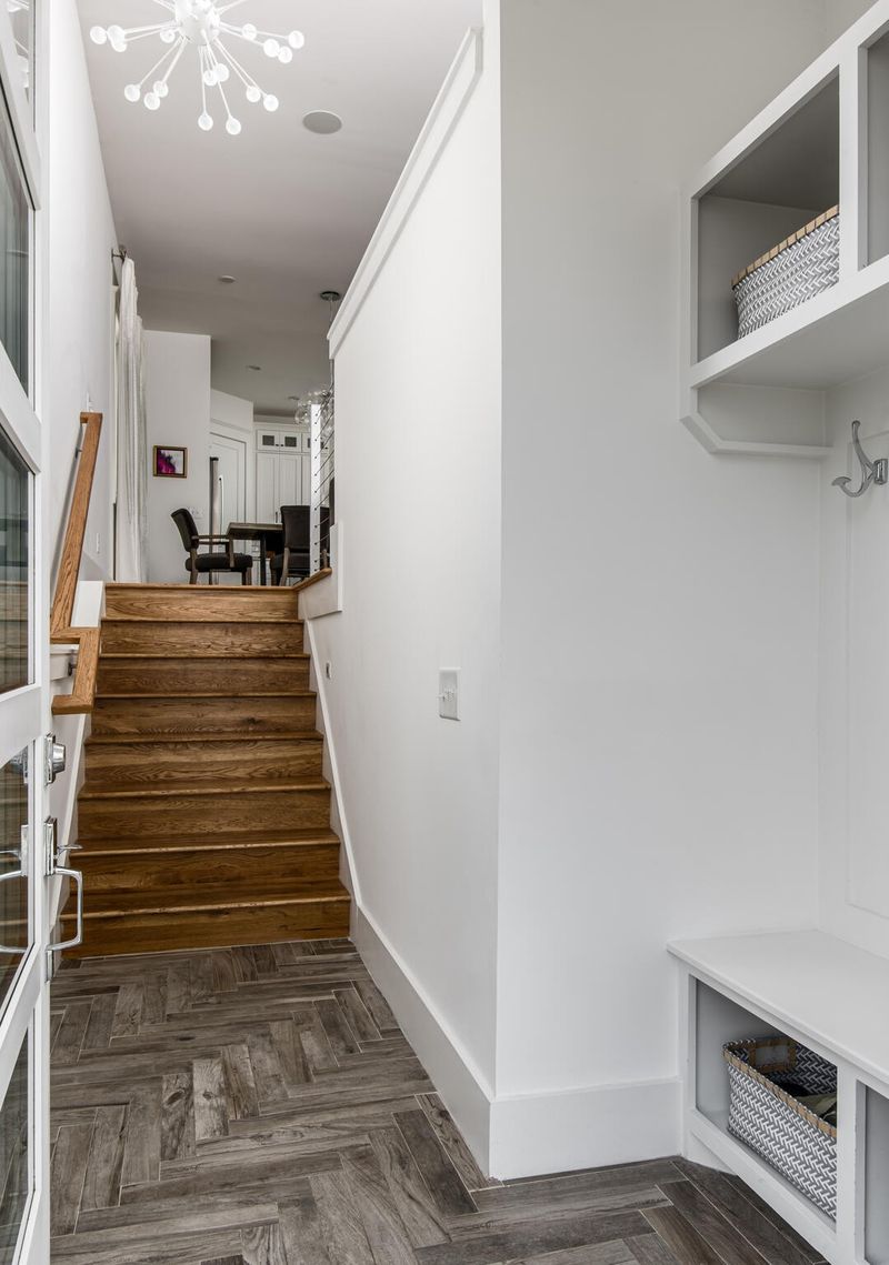 907 Southside Pl, Nashville, TN 37203
