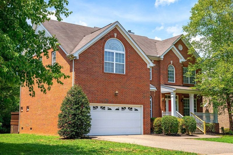 164 Chesapeake Harbor Blvd, Hendersonville, TN 37075