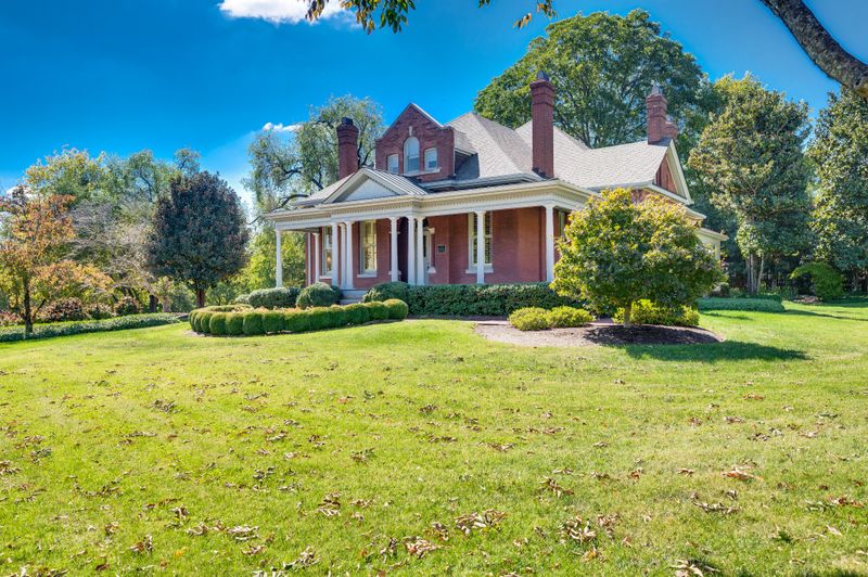 409 Madison Ct, Franklin, TN 37064