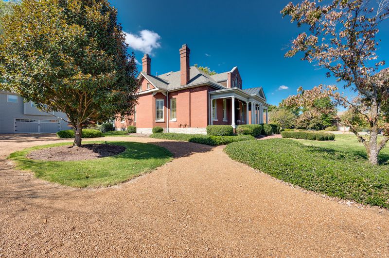 409 Madison Ct, Franklin, TN 37064