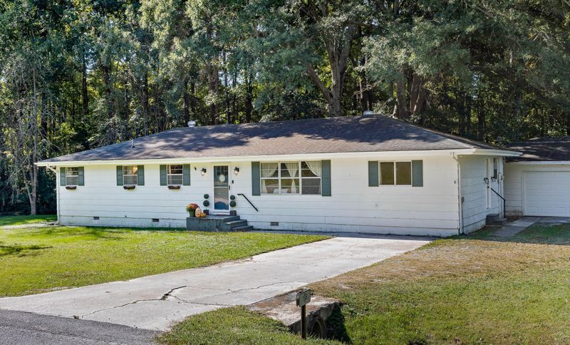 1306 Brock Cir, Ringgold, GA 30736