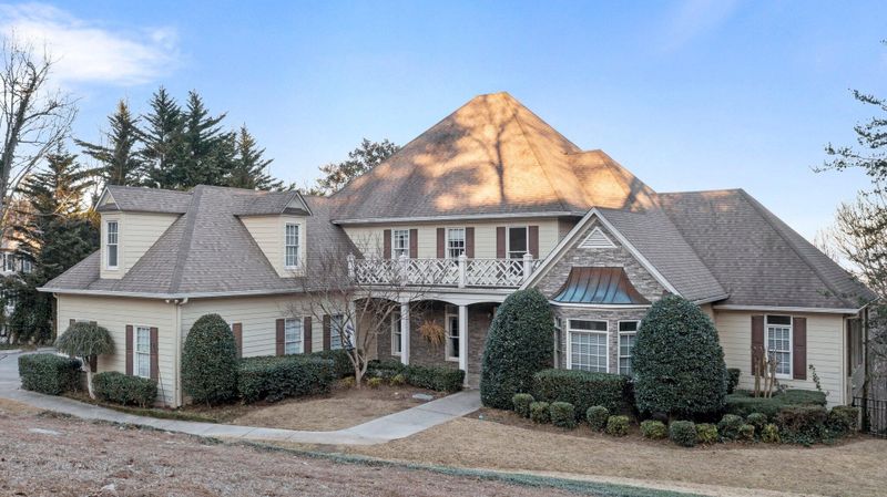 809 Battlefield Park Dr, Dalton, GA 30720