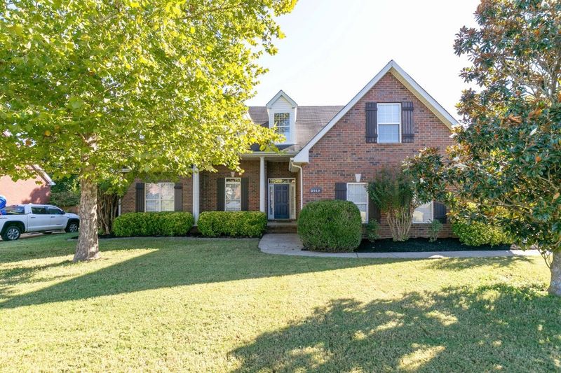 2919 Comer Dr, Murfreesboro, TN 37128