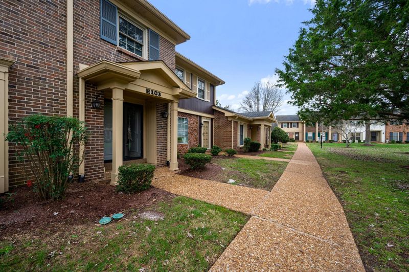 1002 E Northfield Blvd #H103, Murfreesboro, TN 37130