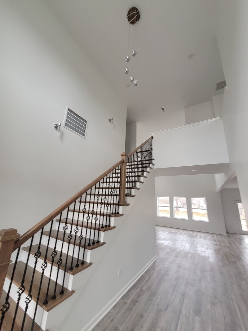 121 Eastside Ct, La Vergne, TN 37086