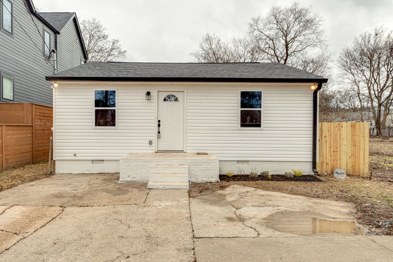 2821 Clifton Ave, Nashville, TN 37209