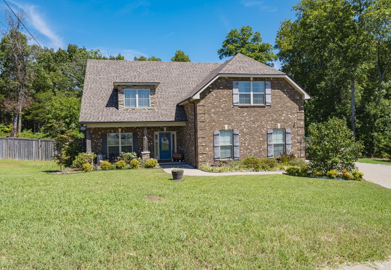 906 Cascadeway Dr, Murfreesboro, TN 37129