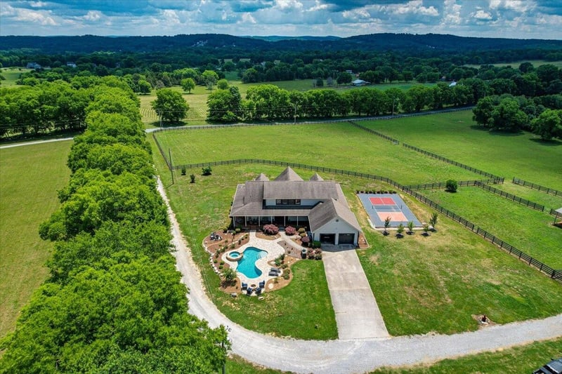 1000 Red Belt Rd, Chickamauga, GA 30707