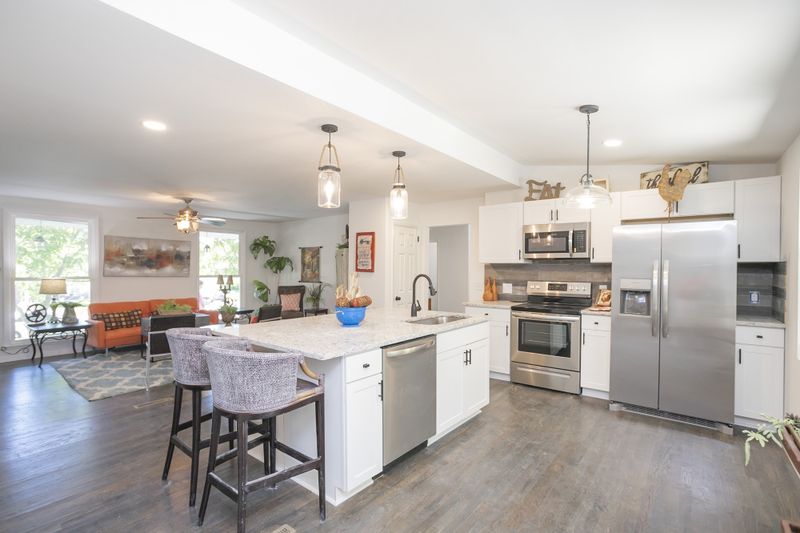 629 Atlanta Dr, Hermitage, TN 37076