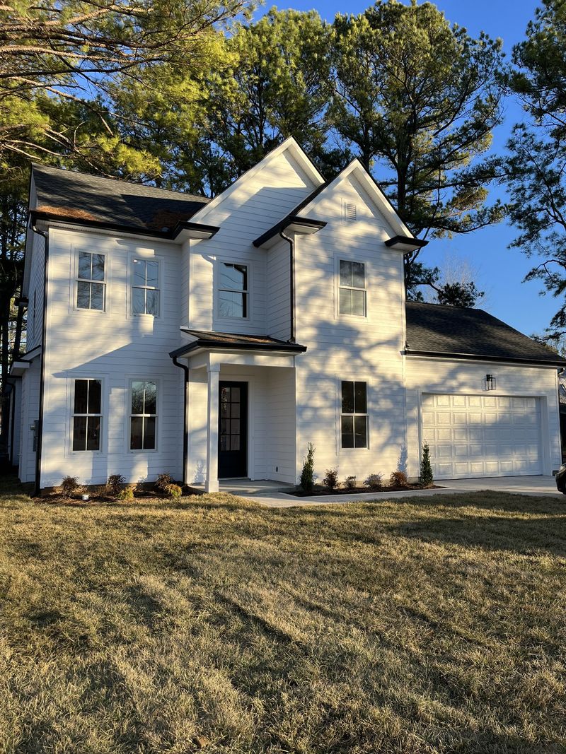 2420 Battleground Dr, Murfreesboro, TN 37129