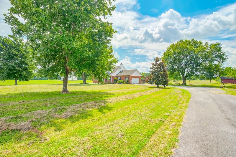 528 Rucker Rd, Murfreesboro, TN 37127