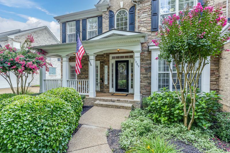 1009 Candytuft Ct, Franklin, TN 37067