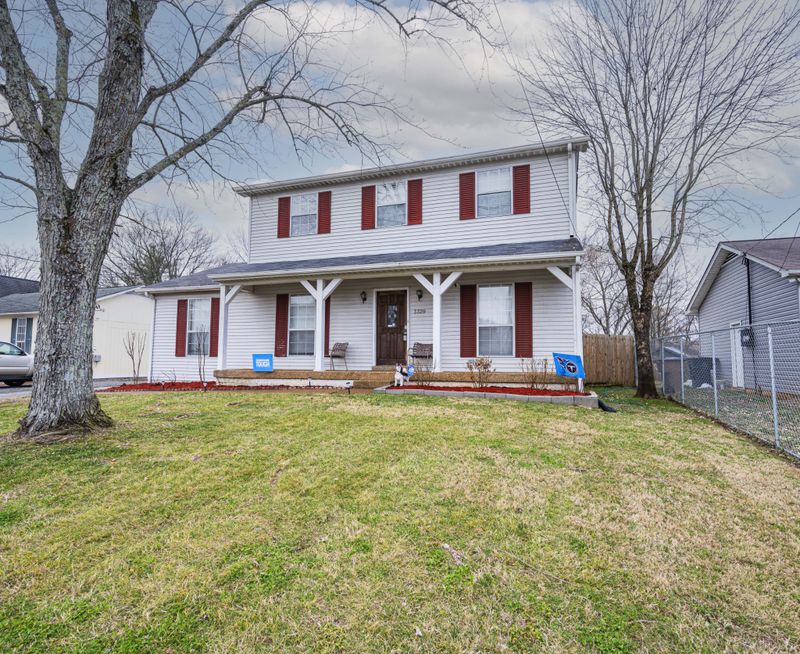 3329 Towne Ridge Dr, Antioch, TN 37013