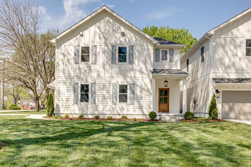 2007 Sheridan Rd, Nashville, TN 37206
