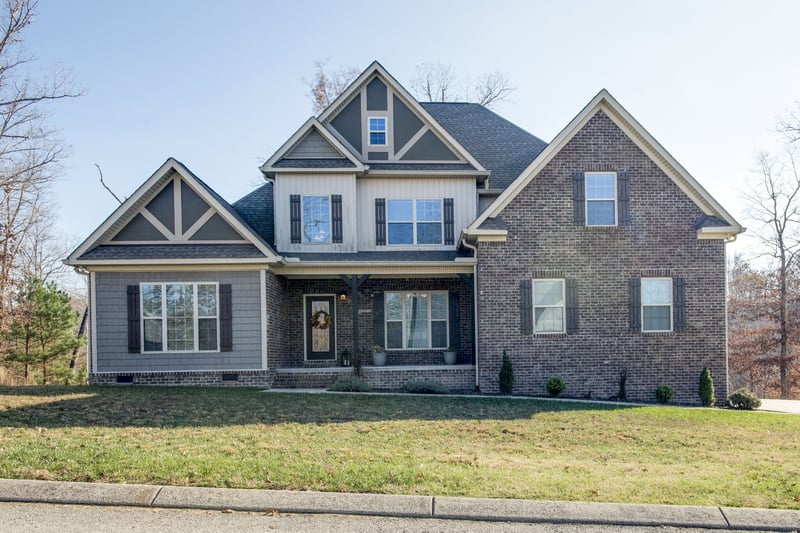 217 Cherokee Dr, White Bluff, TN 37187