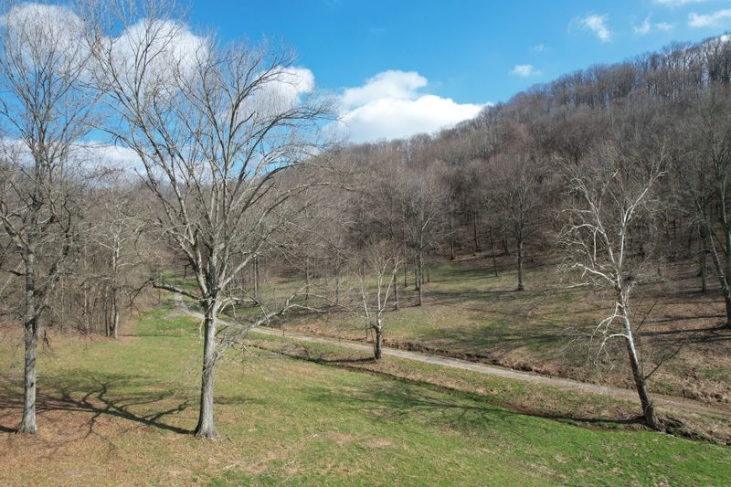 3833 Knight Dr, Whites Creek, TN 37189