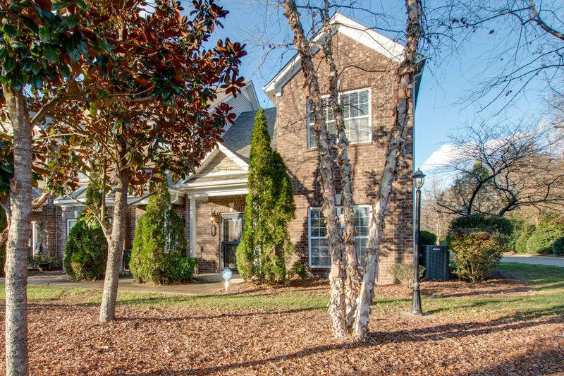 805 General Cabot Ct, Murfreesboro, TN 37129