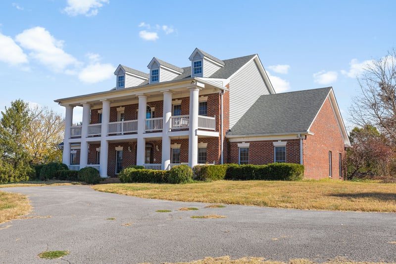 2101 Old Hillsboro Rd, Franklin, TN 37064