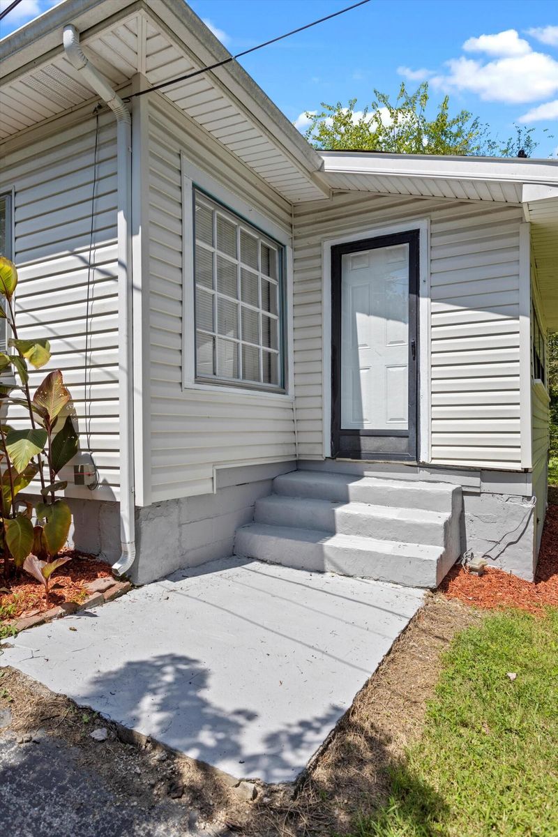 251 E Circle Dr, Rossville, GA 30741