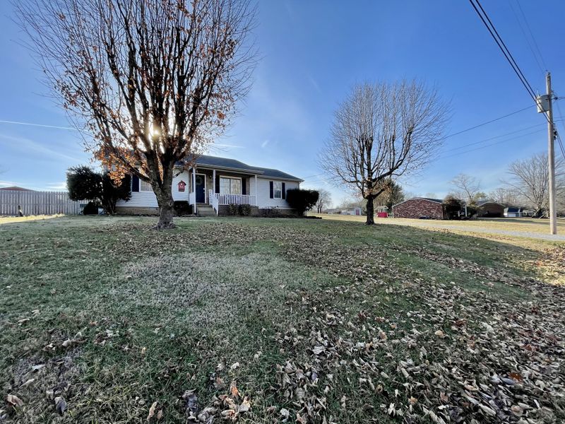 2313 Stones Throw Dr, Murfreesboro, TN 37129