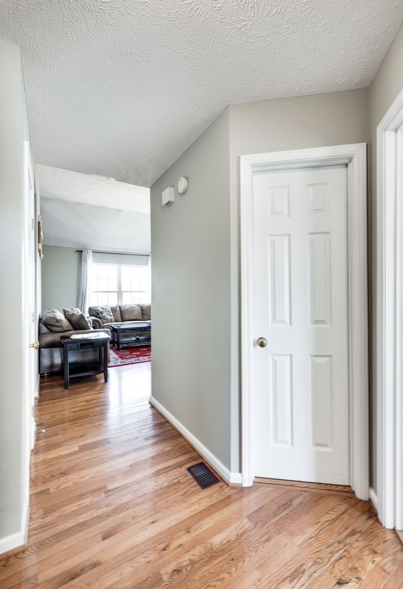 1157 Lakewalk Dr, Antioch, TN 37013