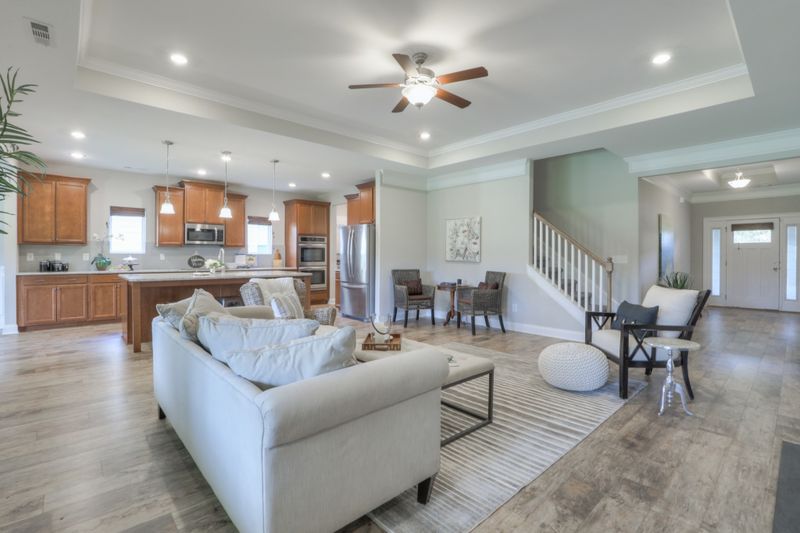 5254 Starnes Dr, Murfreesboro, TN 37128