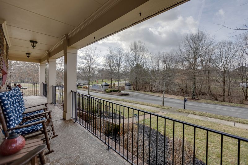 231 Breezeway Ln, Franklin, TN 37067