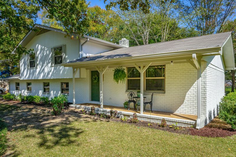 259 Beaver Rd, Fort Oglethorpe, GA 30742