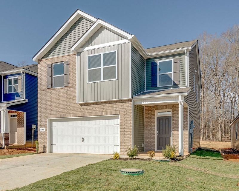 8013 Parton Pl, Antioch, TN 37013