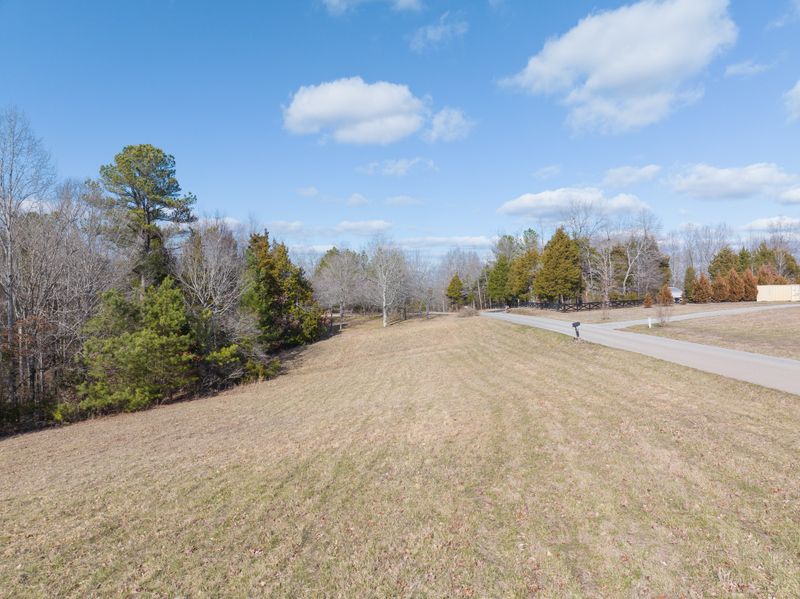 0 Dawson Rd, White Bluff, TN 37187