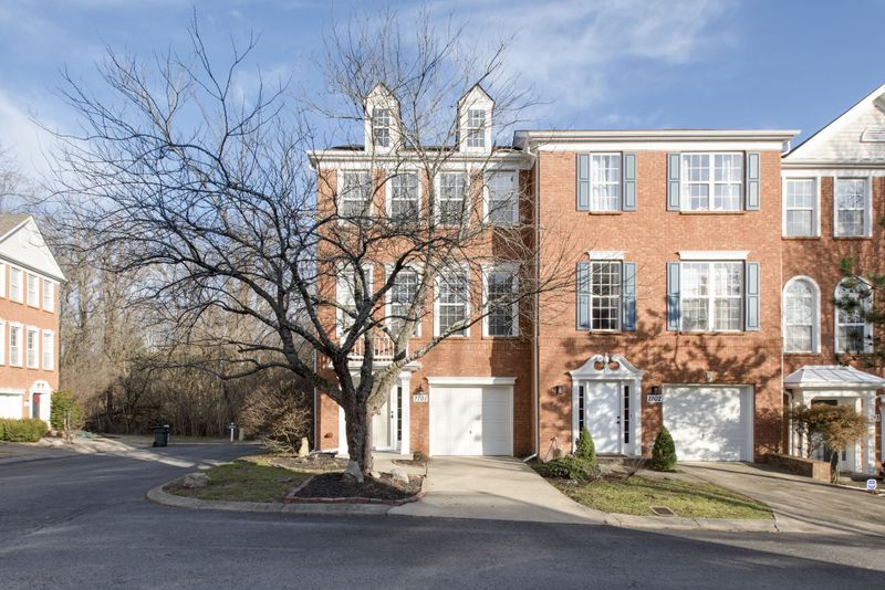 7252 Highway 70 S #1101, Nashville, TN 37221